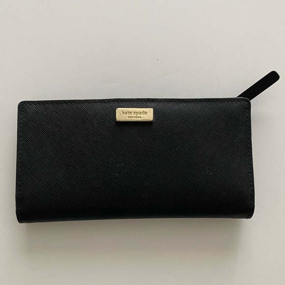 Kate Spade ♠️ Black Saffiano Leather Wallet - Picture 1 of 4